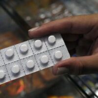 Câmara de Blumenau derruba veto de projeto que amplia acesso a medicamentos pelo SUS