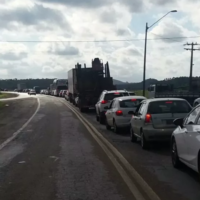 Operação Pare e Siga deixará tráfego em meia pista na BR 470