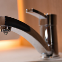 Comprou água por falta de abastecimento? Saiba como pedir ressarcimento ao Samae