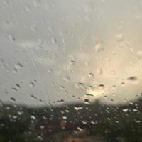 Céu encoberto e chuva a qualquer momento