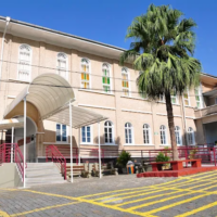 Estudantes de Blumenau usam IA para criar “nudes” falsos e caso vai parar na delegacia