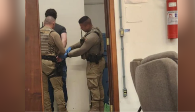 Ataque durante palestra na FURB deixa homem ferido em Blumenau