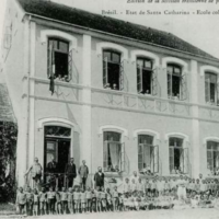 Há 137 anos: começava a funcionar a Neue Deutsche Schule (Escola Nova), em Blumenau
