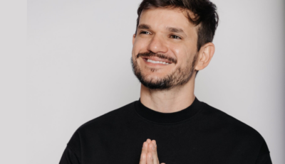 Padre Patrick, fenômeno nas redes sociais, anuncia show em Blumenau em julho