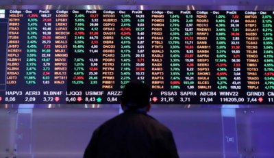 Mercado em movimento: bolsa em alta, dólar em queda