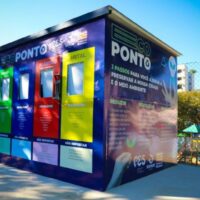 Escolas e creches de Blumenau vão receber ecopontos para recolher materiais recicláveis 