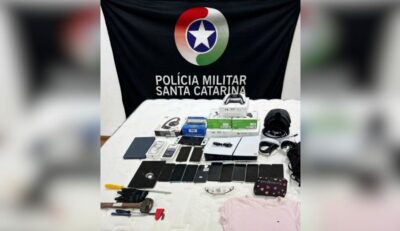 Mulher é presa após tentar furtar mais de R$ 50 mil em eletrônicos em shopping de Blumenau