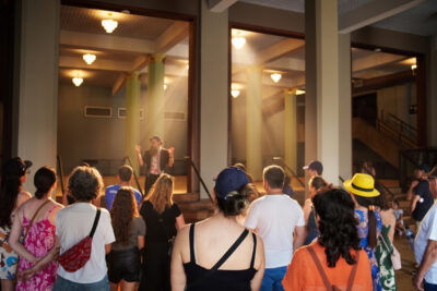 Teatro Carlos Gomes oferece visitas guiadas gratuitas, em Blumenau