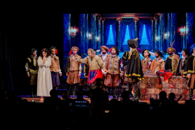 Teatro Carlos Gomes reabre fosso de ópera após 20 anos com montagem de “Rigoletto”