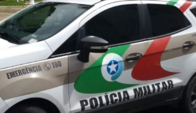 Torcedores usam barras de ferro, rojões e pedaços de pau em confronto após jogo em Blumenau