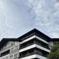 Terça-feira de sol com nuvens em Blumenau