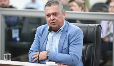 Comissão na Câmara ouve testemunhas e interroga Almir Vieira pela primeira vez