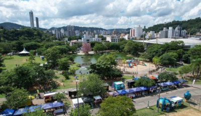 Sesc celebra 80 anos com manhã gratuita de lazer, cultura e atividades para famílias em Blumenau