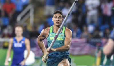 Campeão olímpico Thiago Braz marca presença em competição de salto com vara no Parque Vila Germânica