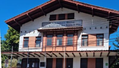 Biblioteca de Blumenau terá “Sarau dos Namorados”