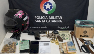 Polícia prende oito envolvidos em plano para roubar banco e manter gerente refém no Alto Vale
