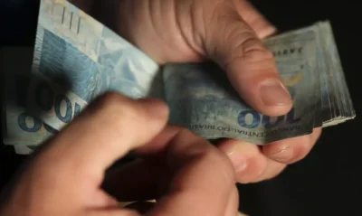 Descubra como usar FGTS para pagar dívidas em atraso