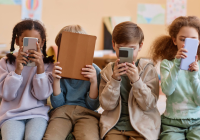 Nova lei aumenta segurança na internet para crianças e adolescentes